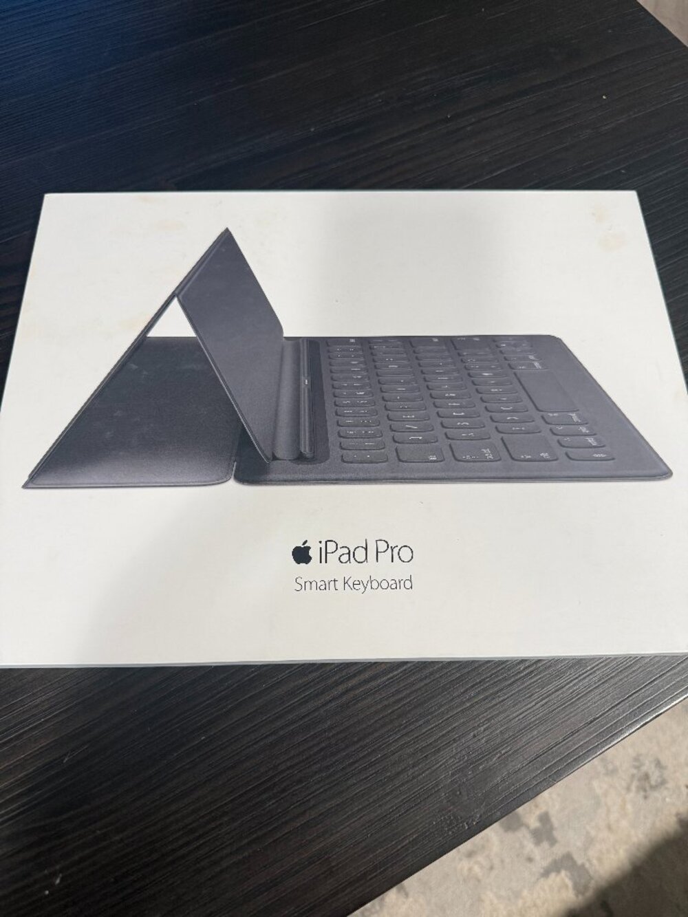 Apple Smart Keyboard for the 12.9-inch iPad Pro (1st or 2nd generation).